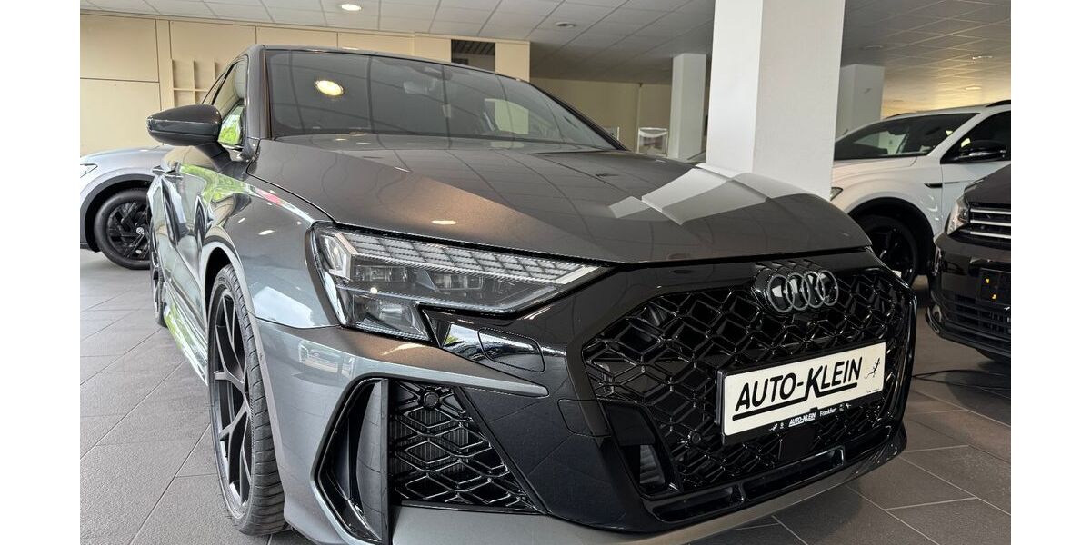 Audi RS3 2.985 km 69.850 &euro; Frankfurt am Main 65936