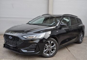 Ford Focus 62.418 km 17.450 &euro; Frankfurt am Main 60388