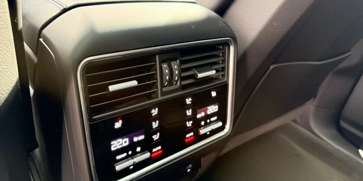 Porsche Cayenne Coupe S/Scheckh./Top 153.010 km 54.900 &euro; Frankfurt 60386