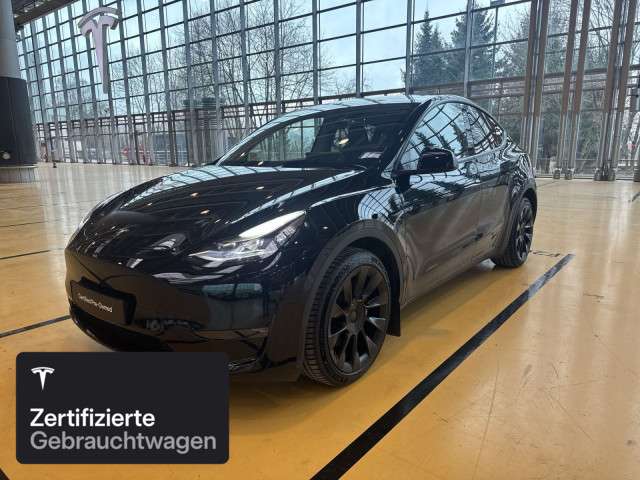 Tesla Model Y 63.326 km 36.600 &euro; Hanau 63457