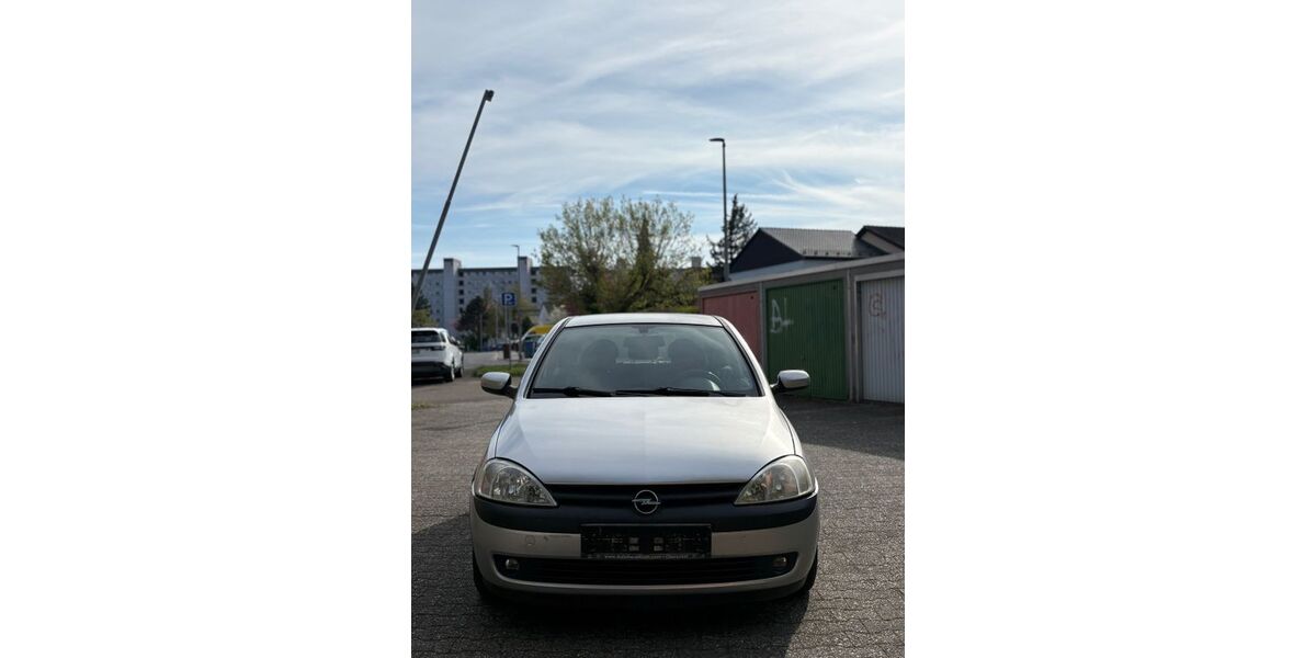Opel Corsa 70.000 km 3.599 &euro; Schwalbach 65824
