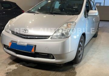 Toyota Prius 150.000 km 6.900 &euro; Frankfurt am Main 65933