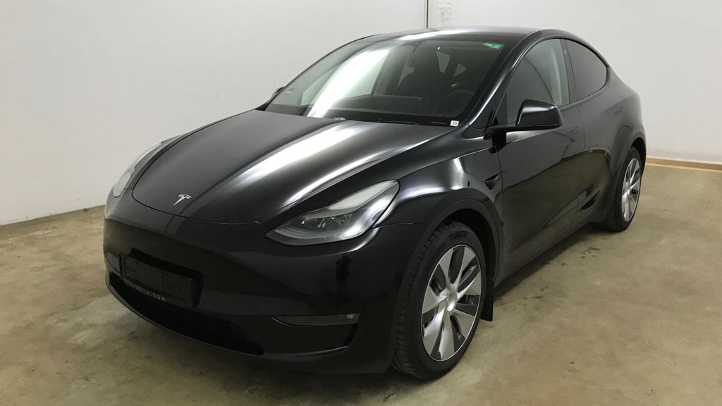 Tesla Model Y 105.911 km 34.111 &euro; Eschborn 65760