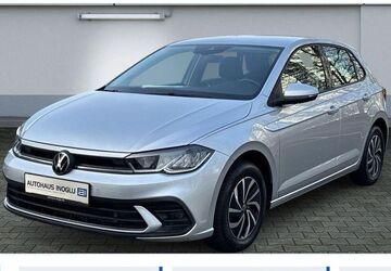 VW Polo 34.137 km 19.480 &euro; Rüsselsheim 65428