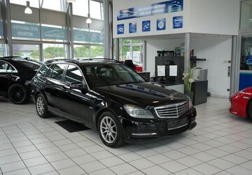 Mercedes-Benz C 250 426.458 km 3.900 &euro; Obertshausen 63179