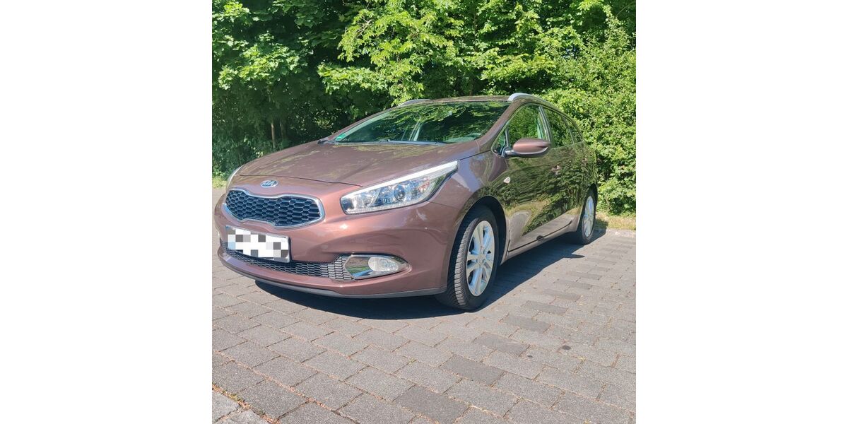 Kia ceed / Ceed 105.000 km 8.099 &euro; Hanau 63452