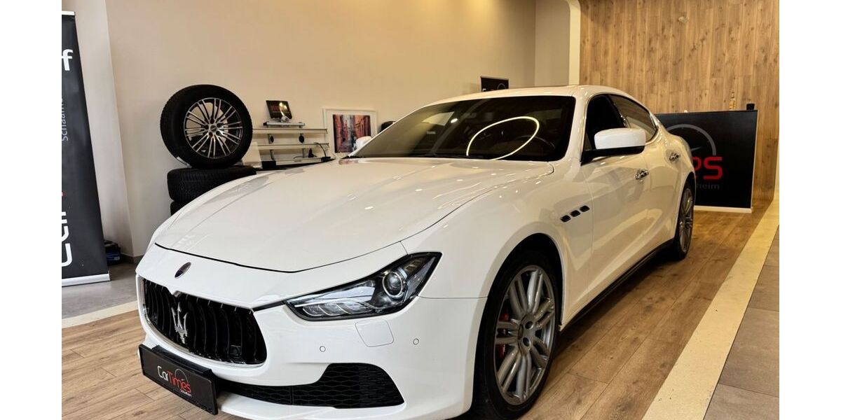 Maserati Ghibli 91.390 km 25.600 &euro; Schaafheim 64850