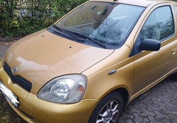 Toyota Yaris 200.000 km 1.990 &euro; Eschborn 65760