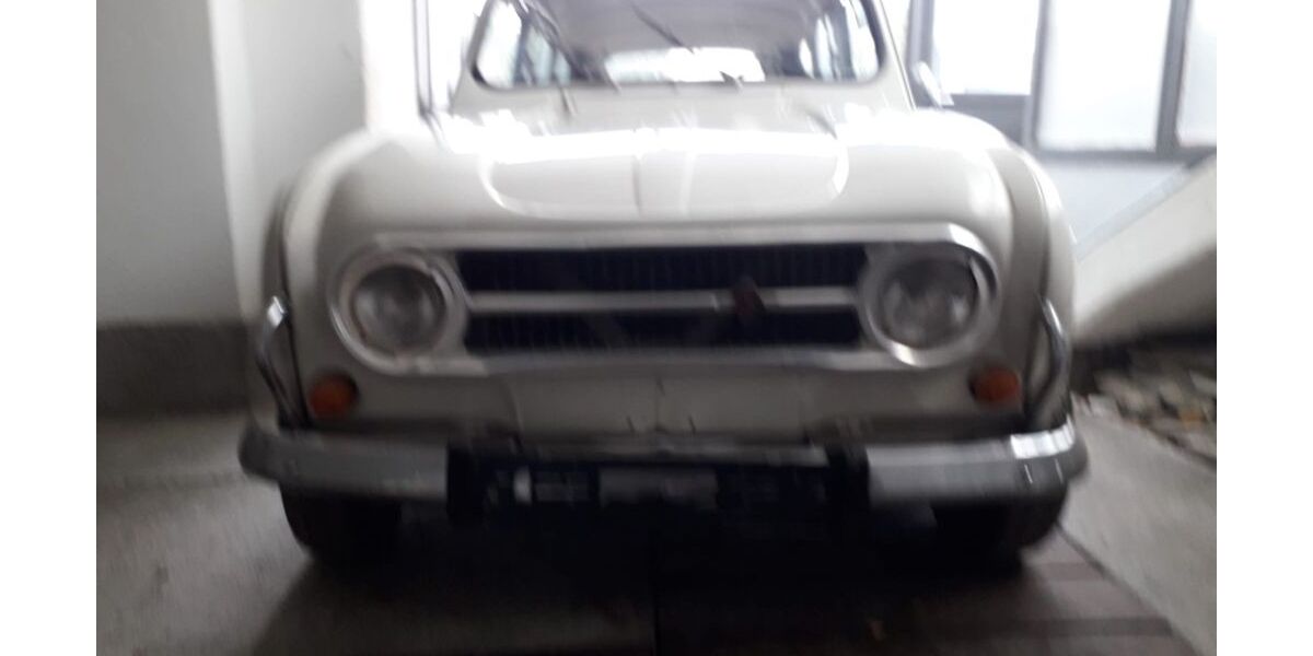 Renault R 4 200.000 km 4.900 &euro; Bad Vilbel 61118