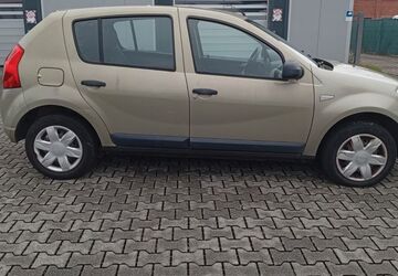 Dacia Sandero 187.000 km 1.250 &euro; Hanau 63452