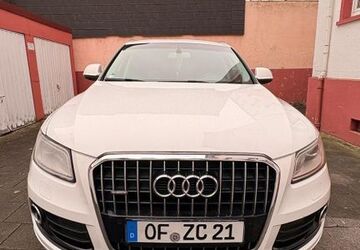 Audi Q5 212.000 km 12.499 &euro; Offenbach 63071