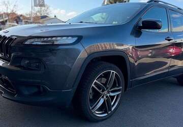 Jeep Cherokee 127.423 km 9.999 &euro; Frankfurt am Main 60386