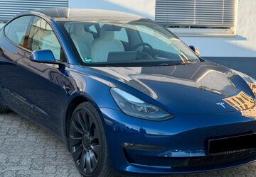 Tesla Model 3 43.000 km 31.999 &euro; Langen (Hessen) 63225
