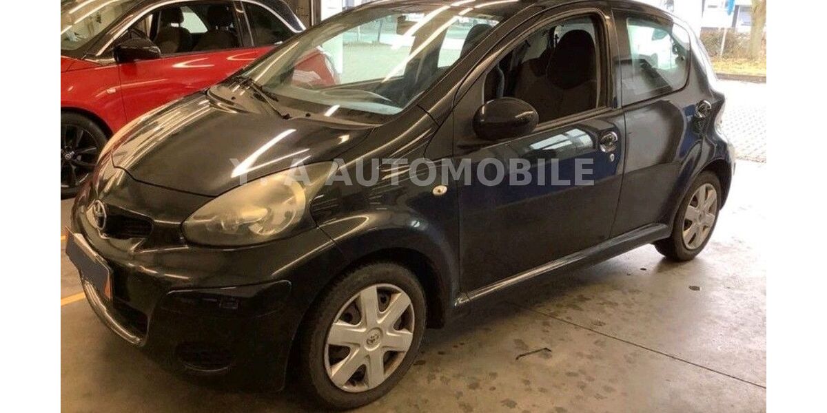Toyota Aygo (X) 120.128 km 3.950 &euro; Frankfurt am Main 65933