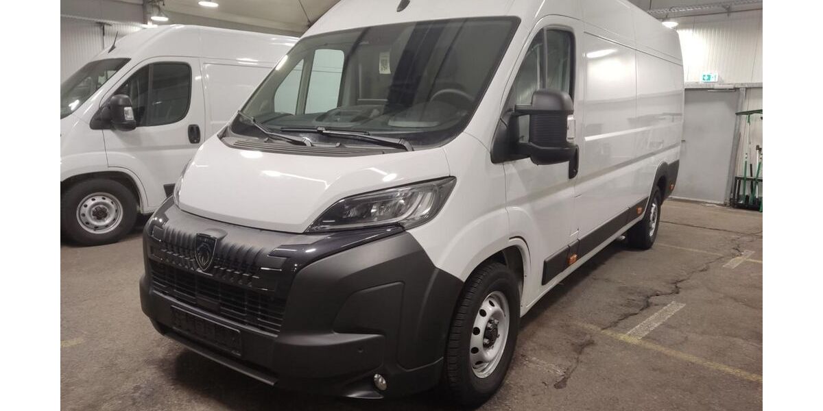 Peugeot Boxer 32.858 km 23.980 &euro; Rüsselsheim 65428