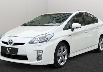 Toyota Prius 138.186 km 8.990 &euro; Frankfurt am Main 65933