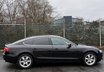 Audi A5 128.500 km 13.900 &euro; Rodgau 63110