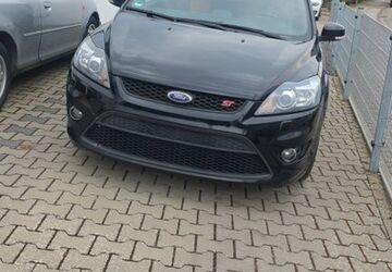Ford Focus 224.000 km 5.200 &euro; Offenbach 63069
