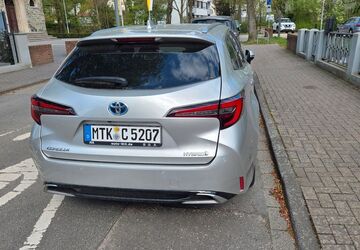 Toyota Corolla 15.000 km 29.900 &euro; Kelkheim 65779