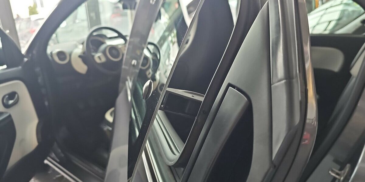 Renault Twingo Intens Easy-Link, Klimaautom, Sitzheizung 50.000 km 11.890 &euro; Schwalbach/Taunus 65824