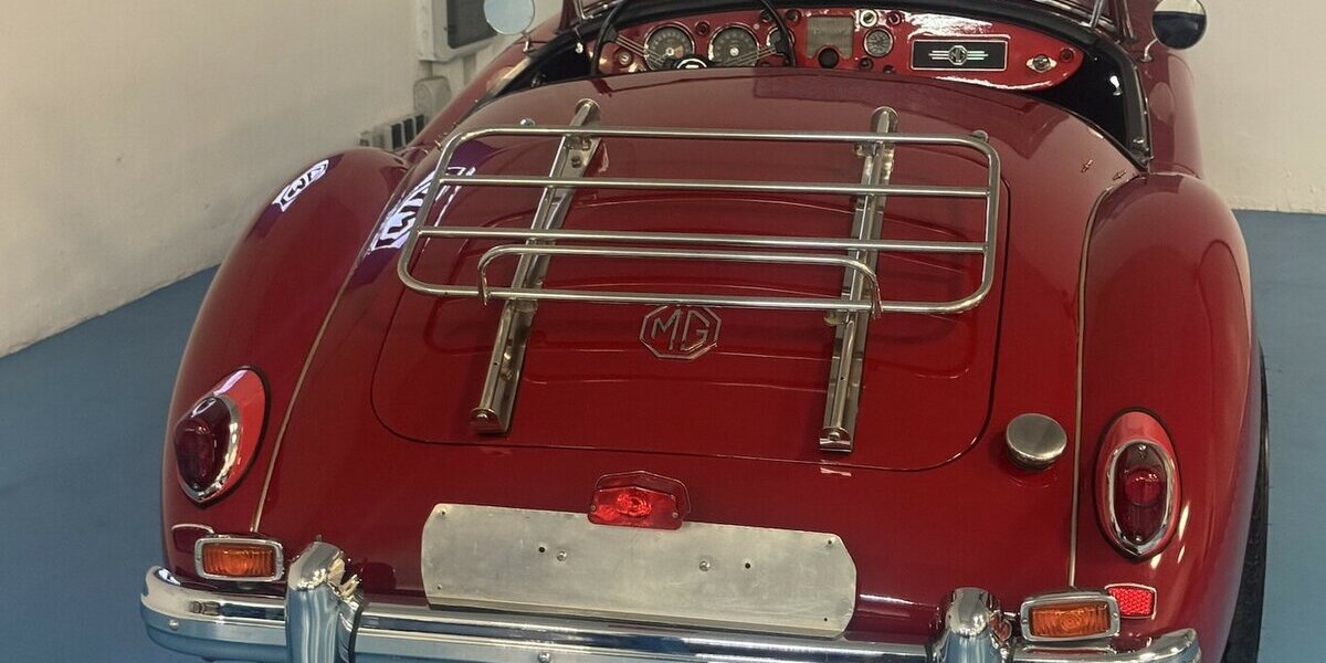 MG A 1.5 Roadster org. Speichenräder 70.708 km 26.500 &euro; Dreieich 63303