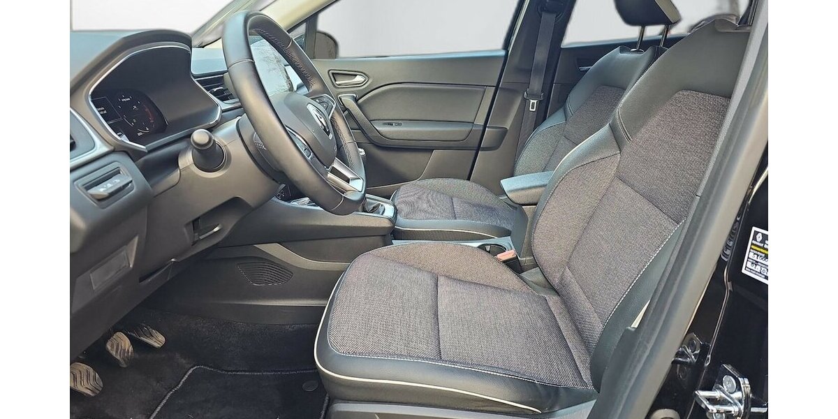 Renault Captur Techno Fast Track Insp. NEU, Kamera 28.353 km 20.670 &euro; Schwalbach/Taunus 65824