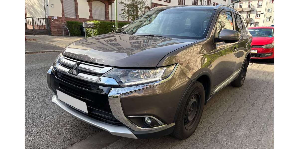 Mitsubishi Outlander 155.000 km 12.300 &euro; Frankfurt 65933