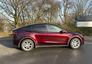 Tesla Model Y 25.000 km 38.300 &euro; Hattersheim am Main 65795