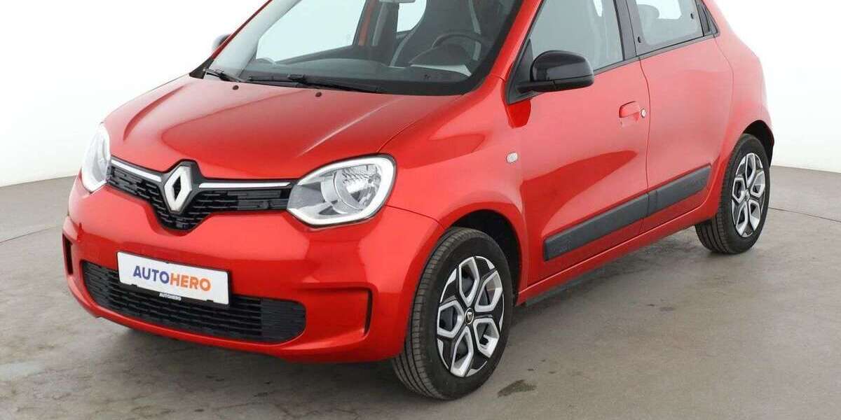 Renault Twingo 8.676 km 11.260 &euro; Frankfurt am Main 65936