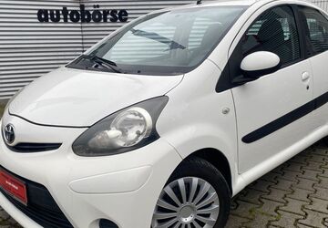 Toyota Aygo (X) 124.000 km 4.500 &euro; Darmstadt 64295
