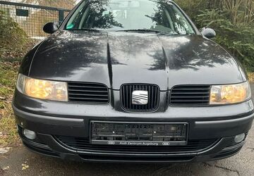 Seat Leon 130.000 km 1.380 &euro; friedrichsdorf 61381