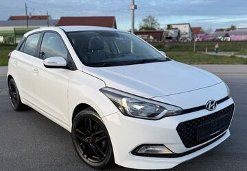 Hyundai i20 105.000 km 6.700 &euro; Nauheim (bei Groß-Gerau) 64569