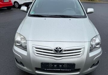 Toyota Avensis 36.000 km 6.800 &euro; Hanau 63454
