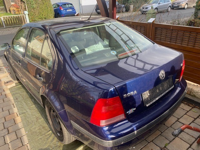 VW Bora 163.382 km 3.000 &euro; Altenstadt 63674