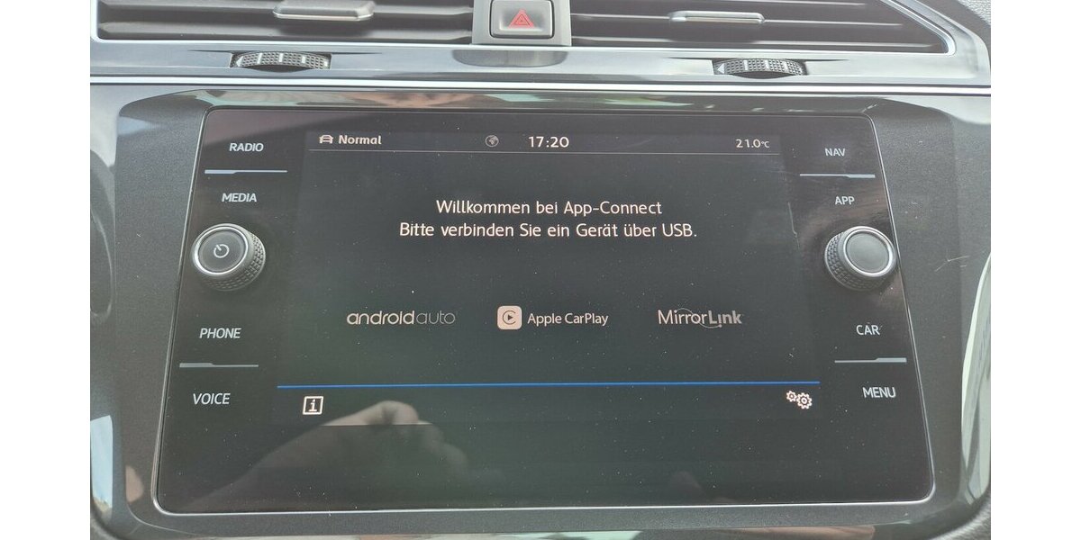 VW Tiguan Highline BMTStart-Stopp 61.222 km 22.790 &euro; Rodgau 63110