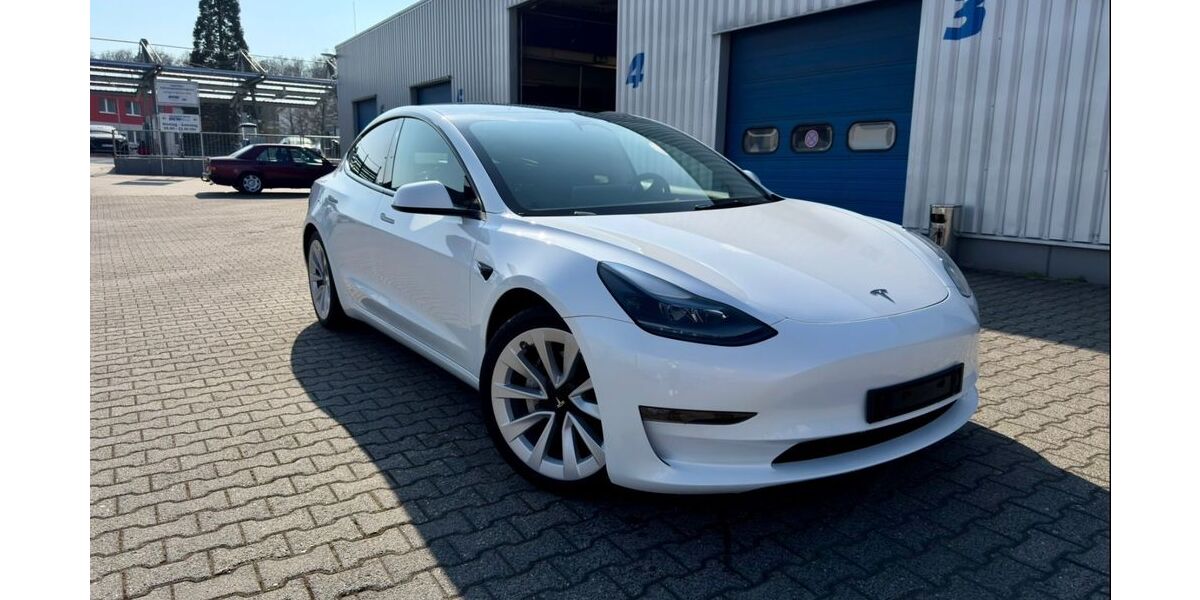 Tesla Model 3 34.000 km 31.500 &euro; Eppstein 65817