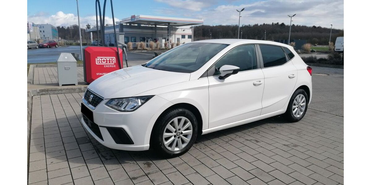 Seat Ibiza 84.400 km 10.500 &euro; Frankfurt am Main 60598