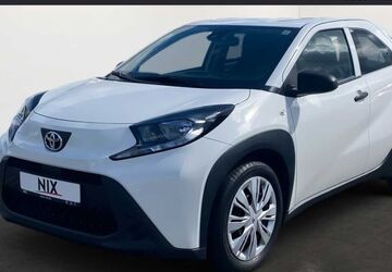 Toyota Aygo (X) 42.332 km 12.990 &euro; Offenbach 63071