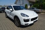 Porsche Cayenne S 4,2l Diesel Pano, Navi, 21 Zoll, Standhe 229.443 km 23.890 &euro; Rodgau 63110