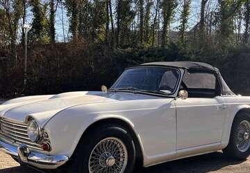 Triumph TR4 10.000 km 26.500 &euro; Darmstadt, Wissenschaftsstadt 64297