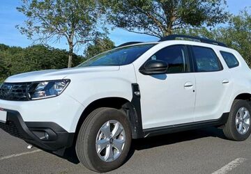 Dacia Duster 32.000 km 12.950 &euro; Offenbach 63065