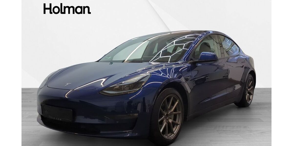 Tesla Model 3 74.624 km 27.180 &euro; Eschborn 65760