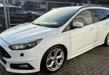 Ford Focus 263.000 km 7.300 &euro; Rödermark 63322
