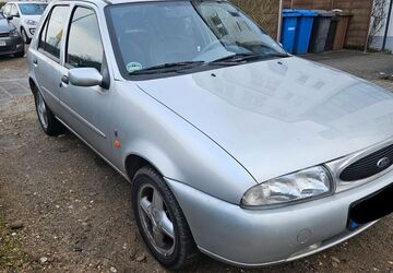 Ford Fiesta 54.848 km 1.900 &euro; Mühlheim am Main 63165