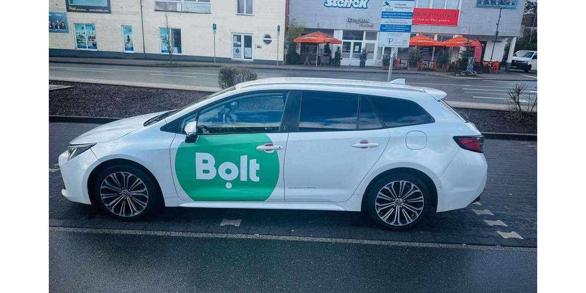 Toyota Corolla 319.900 km 11.700 &euro; Bad Homburg v. d. Höhe, Stadt 61348