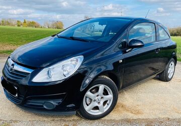 Opel Corsa 177.000 km 2.499 &euro; Hofheim 65719
