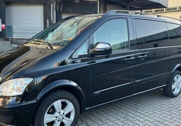 Mercedes-Benz Viano 290.000 km 13.990 &euro; Frankfurt am Main 65933
