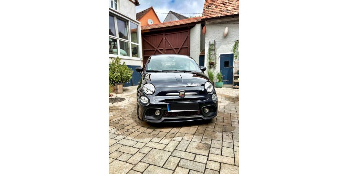 Abarth 595C 109.000 km 14.500 &euro; Hofheim 65719