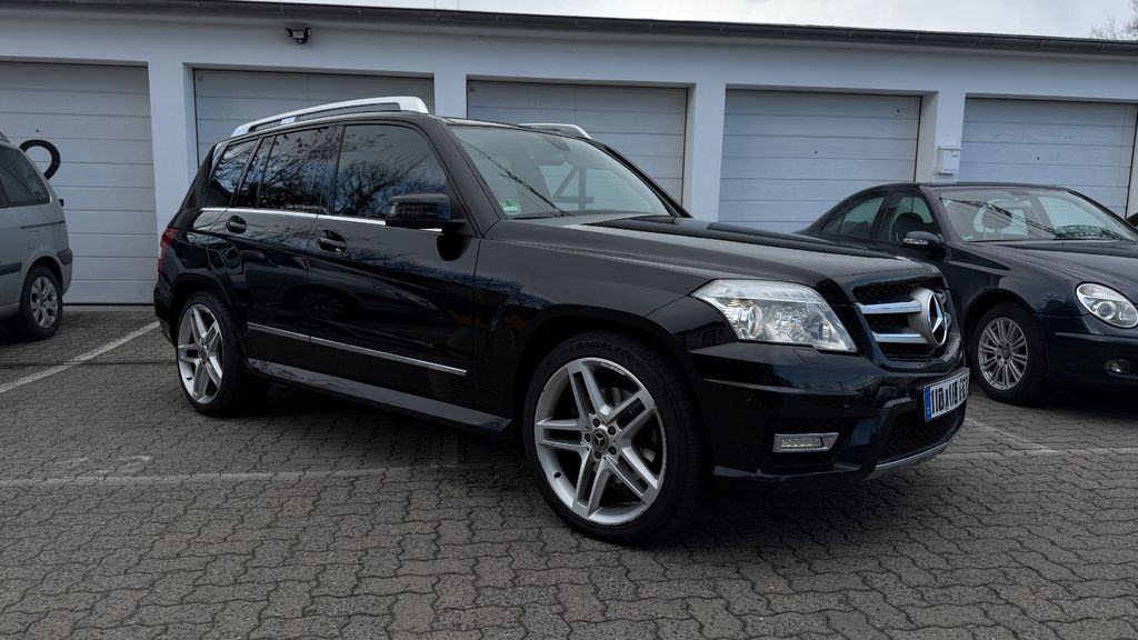 Mercedes-Benz GLK 350 86.000 km 12.990 &euro; Frankfurt am Main 60389