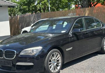 BMW 750 208.000 km 5.990 &euro; Darmstadt 64293